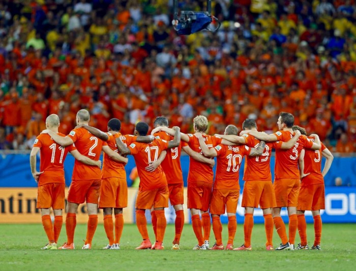 葡萄牙vs荷兰历史战绩_16年世界杯葡萄牙战绩_2013年国安葡萄牙集训战绩