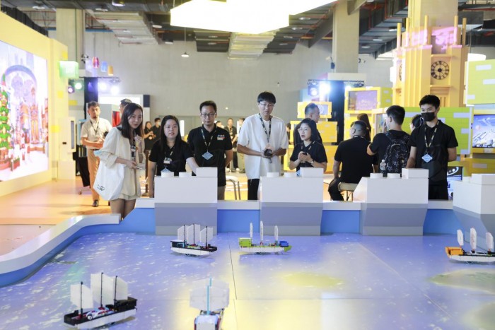 全国首家！网龙打造的积木元素科创研学基地在福州长乐正式揭幕