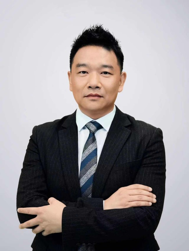 李斗接任平安健康董事会主席兼CEO，战略2.0持续深化